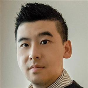 Peter Hyunh headshot-300x300